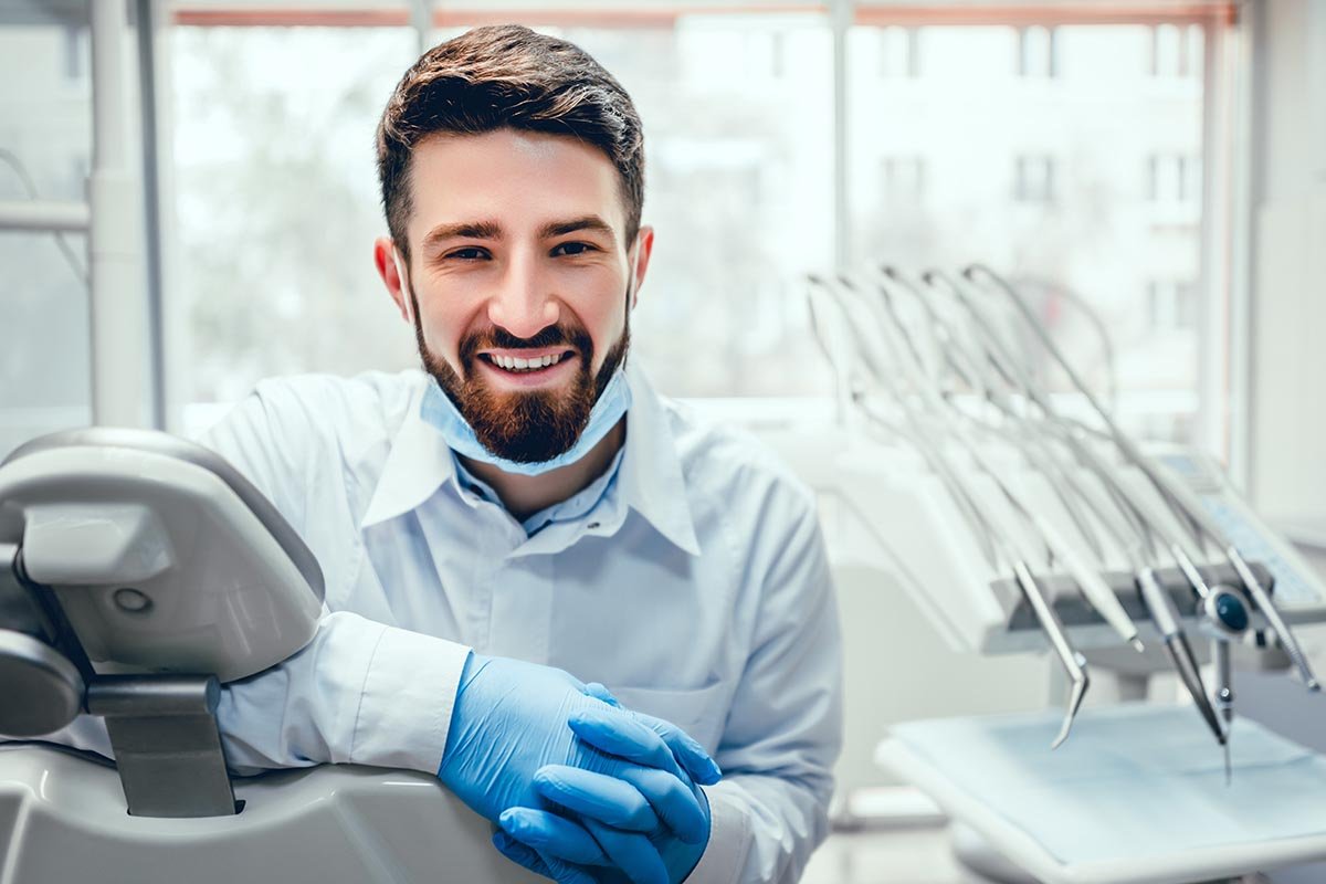 Houston dental crowns dentist open on Saturday